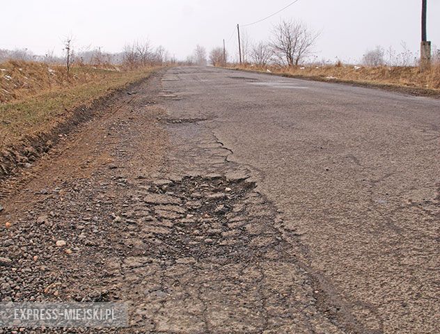 Droga z Kamieńca Ząbkowickiego do Suszki