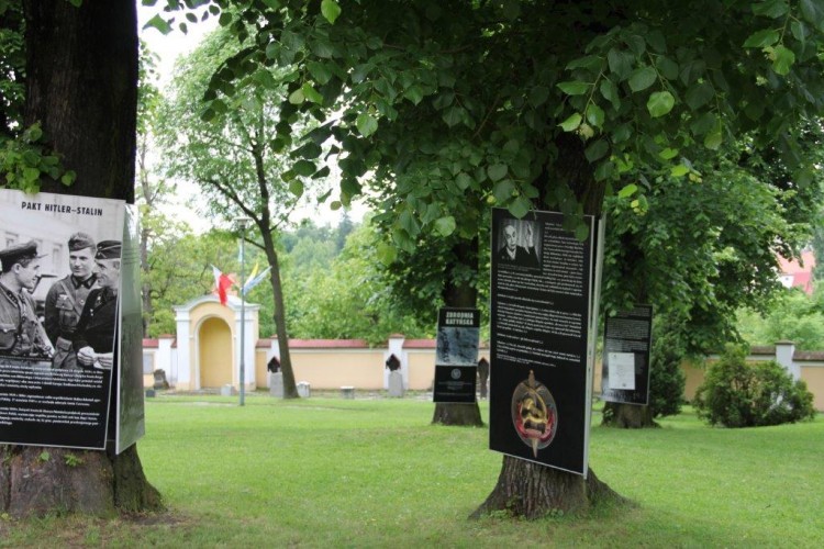 Wystawa "Zbrodnia Katyńska" przygotowana przez Instytut Pamięci Narodowej