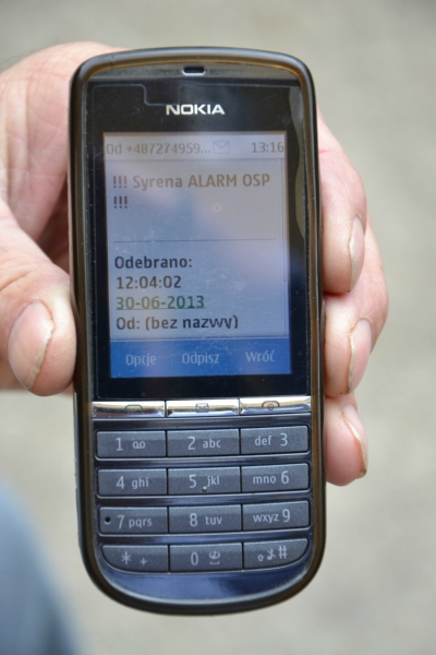 SMS informujący strażaka o zdarzeniu