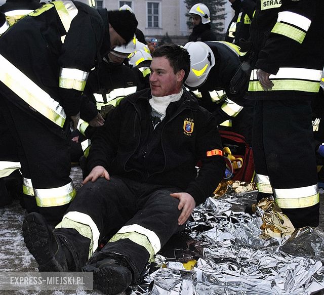 Wypadek masowy w Złotym Stoku - ćwiczenia strażaków z powiatu ząbkowickiego