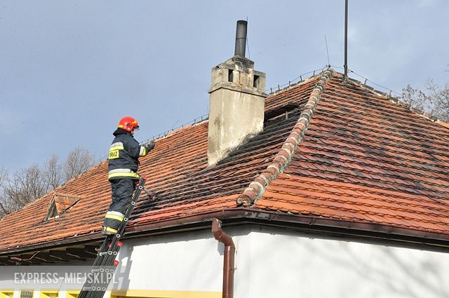 Podejrzenie pożaru przedszkola w Szklarach-Hucie