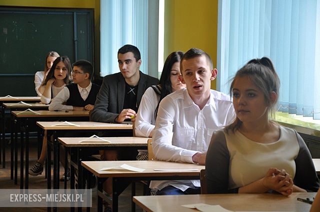 Uczniowie rozpoczęli testy gimnazjalne - gimnazjum nr 2 w Ząbkowicach Śląskich