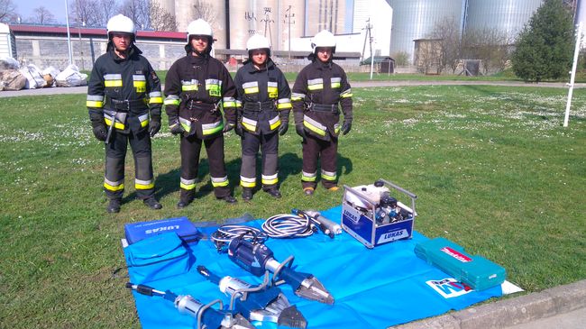 21 nowych strażaków-ochotników. Są też dwie kobiety