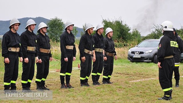 Powiatowe Zawody Sportowo-Pożarnicze w Budzowie