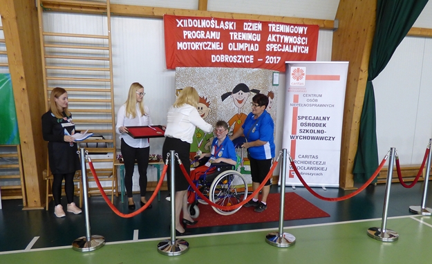 XII Dolnośląski Dzień Treningowy Programu Aktywności Motorycznej Olimpiad Specjalnych w Dobroszycach