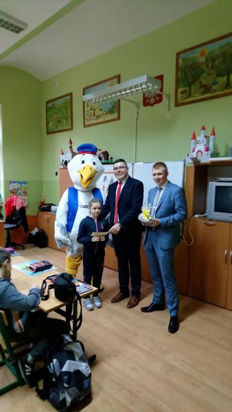 W akcję zbiórki darów zaangażowały się szkoły i przedszkola w gminie Ziębice