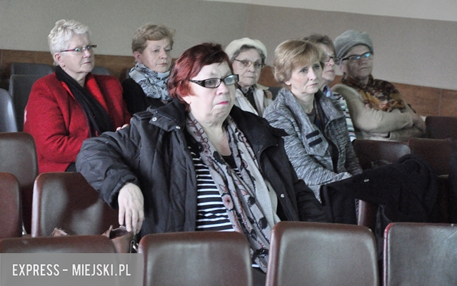 Debata społeczna w Kamieńcu Ząbkowickim na temat bezpieczeństwa seniorów