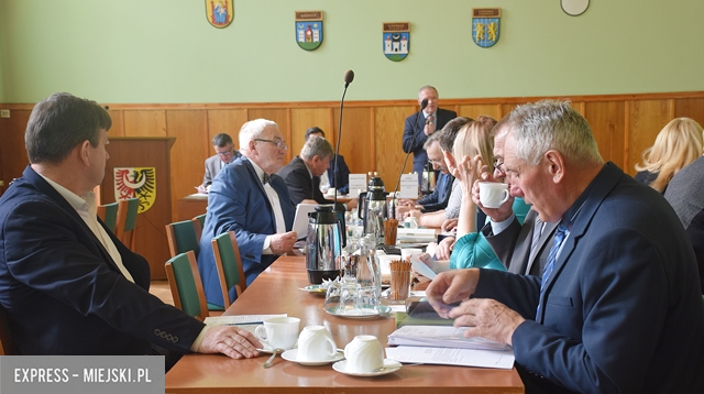 Przedświąteczna sesja Rady Powiatu Ząbkowickiego 