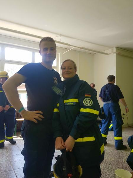 Łukasz Sikorski pierwszym polskim strażakiem, który zdał egzamin ratownika Technisches Hilfswerk