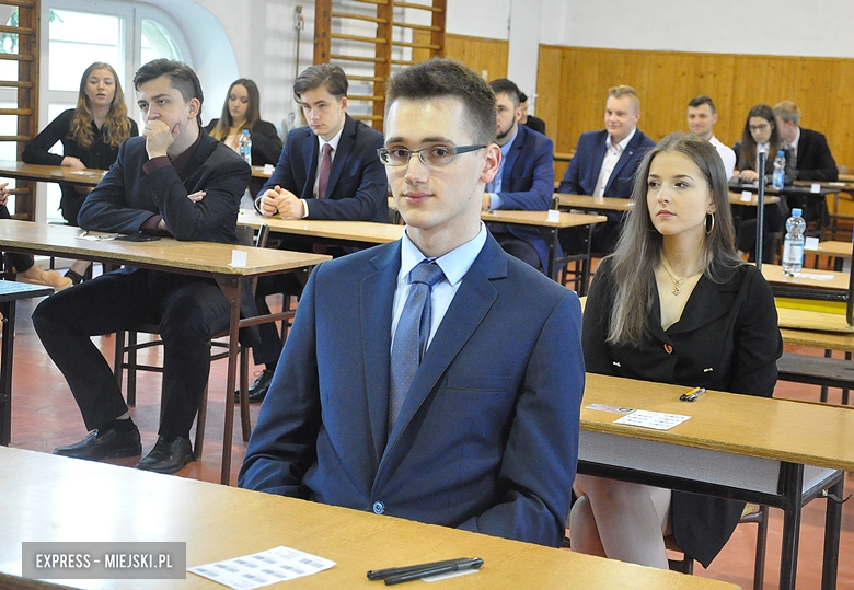 Uczniowie zespołu szkół zawodowych rozpoczęli egzamin maturalny