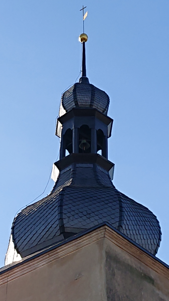 Zakończono remont wieży kościoła pw. św. Marcina w Starym Henrykowie