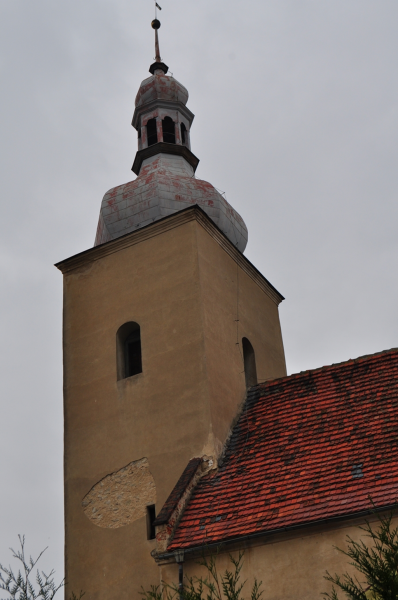 Zakończono remont wieży kościoła pw. św. Marcina w Starym Henrykowie
