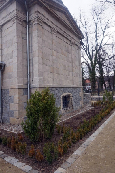 Zakończony został trzeci etap rewitalizacji starego cmentarza w Złotym Stoku
