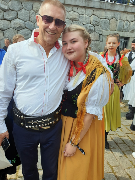 „Przełomiacy” z Barda wystąpili w Międzynarodowym Festiwalu Folklorystycznym w Czechach