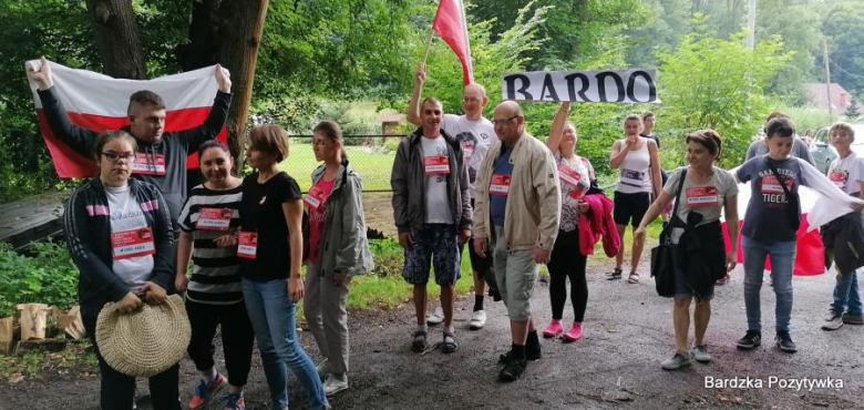Symbolicznym biegiem uczczono pamięć ofiar powstańców warszawskich
