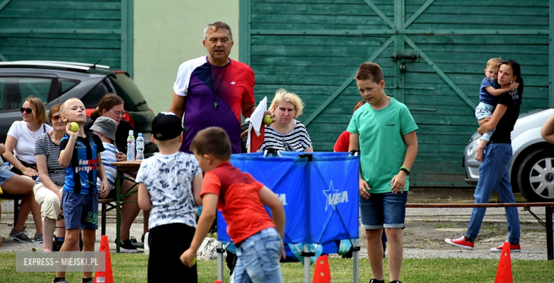 Wakacyjny piknik z Ząbkowickim Centrum Sportu i Rekreacji