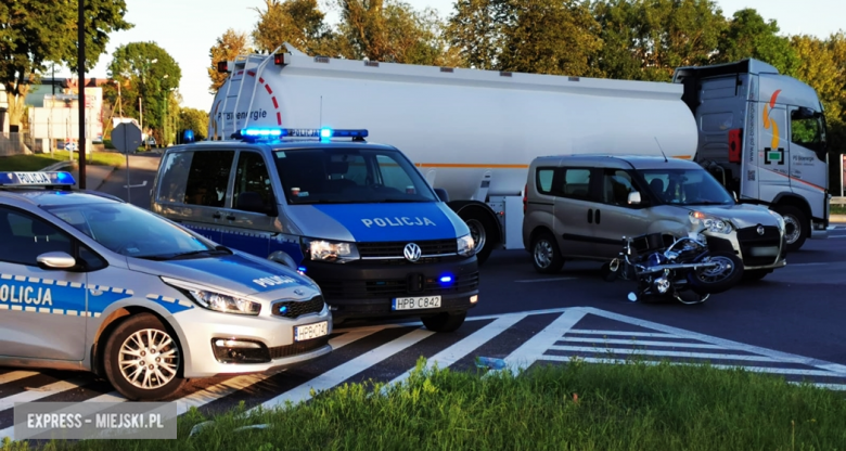 Zderzenie motocykla i osobówki w Ząbkowicach Śląskich
