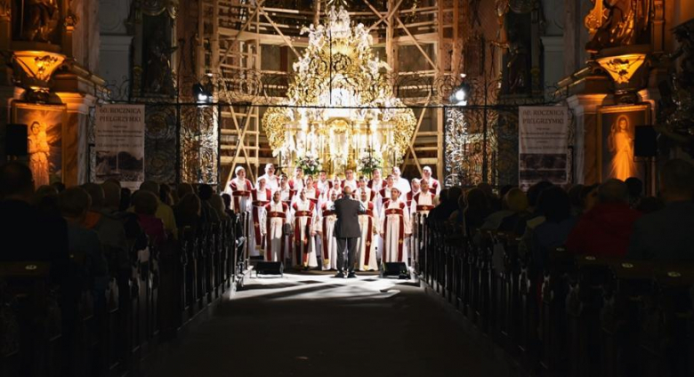 Koncert chóru koptyjskiego w bardzkiej bazylice 