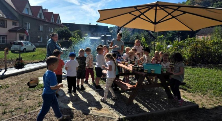 Nowe miejsce spotkań i rekreacji w Mąkolnie