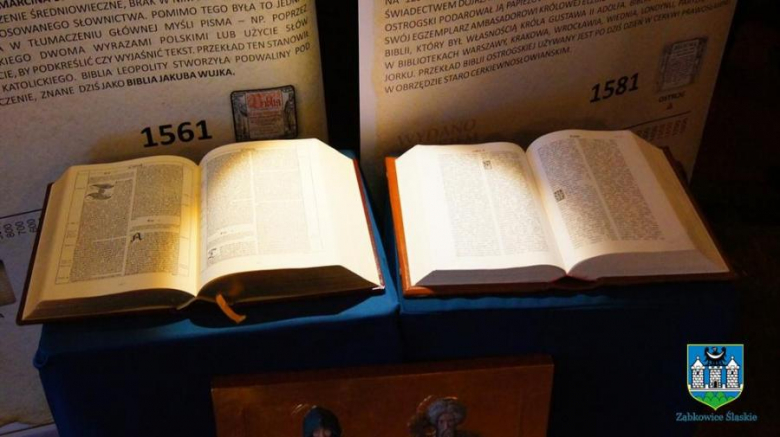 Trzy tysiące lat historii Pisma Świętego