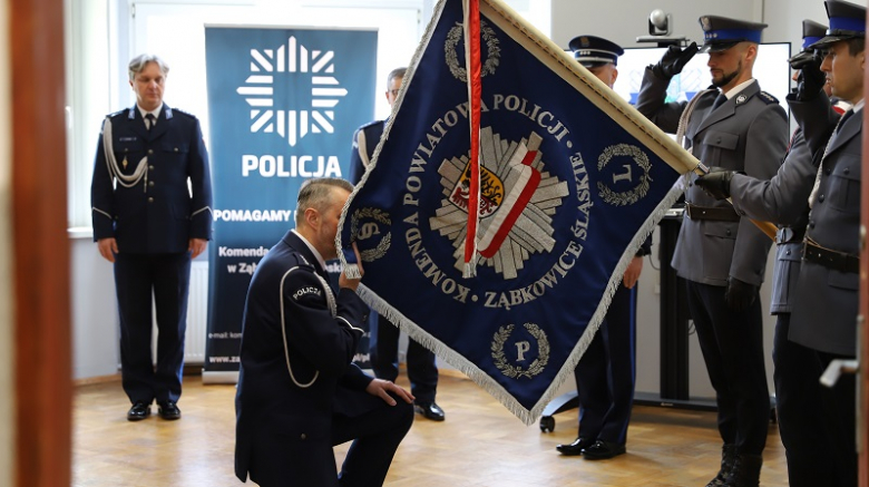 Nadkomisarz Tomasz Grzesiak został nowym komendantem Komendy Powiatowej Policji w Ząbkowicach Śląski
