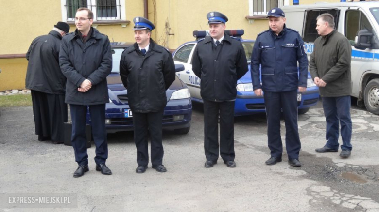 Trzy samochody otrzymali policjanci z Komendy Powiatowej Policji w Ząbkowicach Śląskich