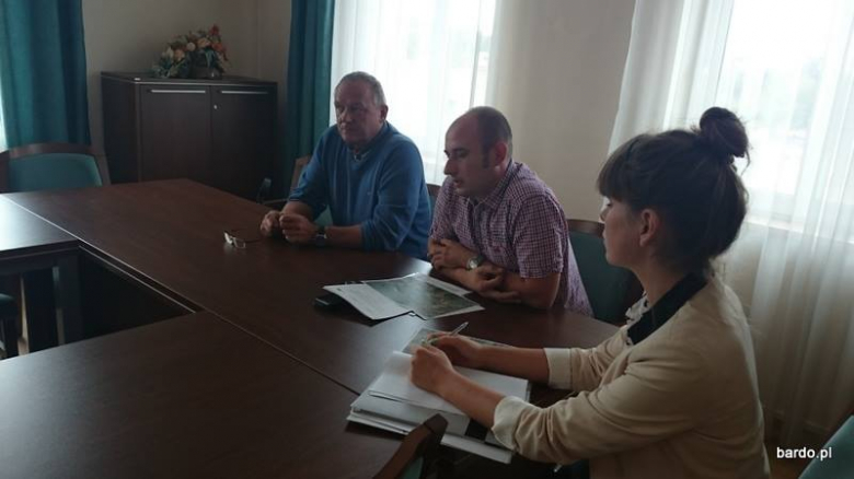 Spotkanie mieszkańców Opolnicy z burmistrzem i przedstawicielem PKP