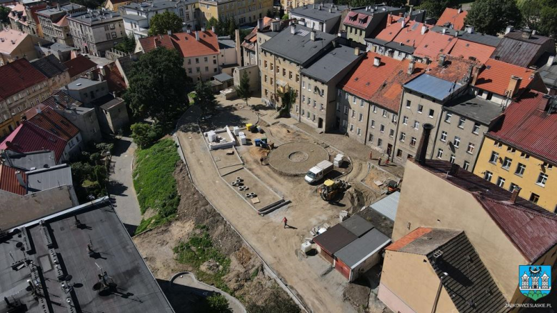 Trwa projekt rewitalizacji podwórek w Ząbkowic Śląskich