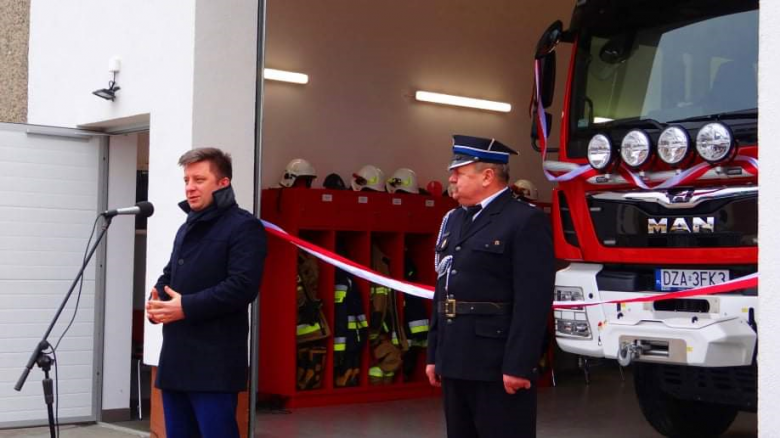 Uroczyste otwarcie nowej remizy dla strażaków-ochotników z Brzeźnicy