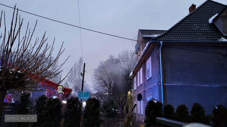 Pożar budynku wielorodzinnego przy ul. Kusocińskiego w Ząbkowicach Śląskich
