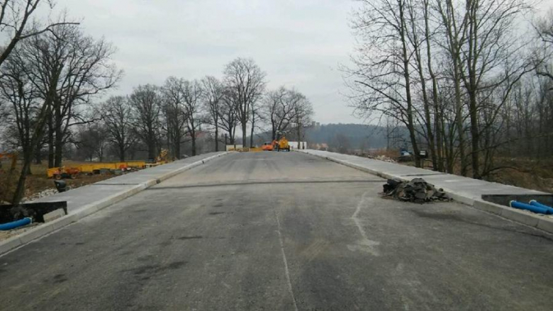 Most w Kamieńcu Ząbkowickim na ukończeniu