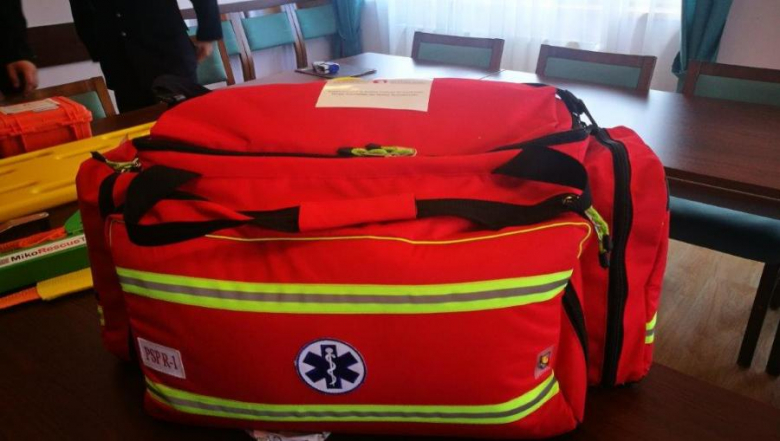 Strażacy-ochotnicy z gminy Bardo otrzymali nowy sprzęt