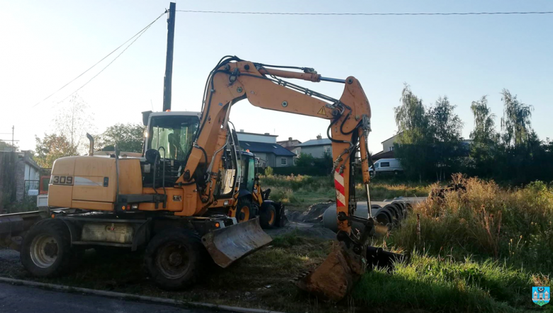 Rozpoczęły się prace związane z przebudową kanalizacji deszczowej przy ul. Ziębickiej w Ząbkowicach Śląskich
