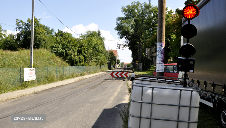 Rozpoczęto remont drogi w Bobolicach