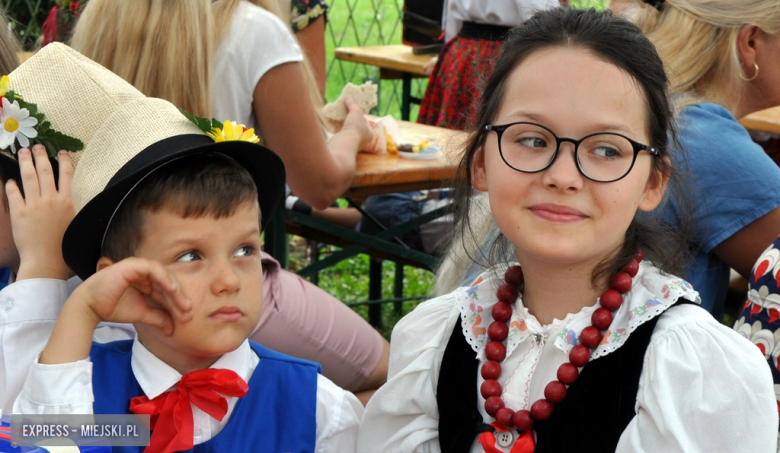 „Magdalenki” w Mąkolnie - I Przegląd Dziecięcych Zespołów Ludowych Dolnego Śląska