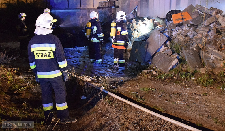Pożar na terenie jednego z zakładów w Szklarach