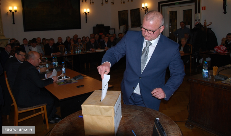 Inauguracyjna sesja Rady Miejskiej w Ziębicach VIII kadencji