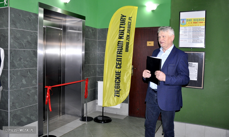 Inauguracyjne otwarcie windy w Ziębickim Centrum Kultury
