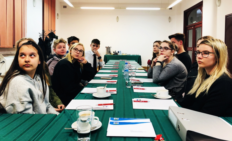 Szkolenie dla kandydatów na radnych Młodzieżowej Rady Miejskiej w Ziębicach