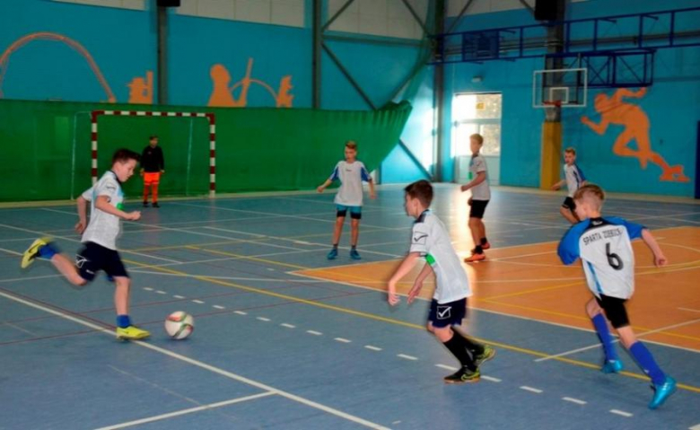 KS Orzeł zwycięża w ostatnim turnieju Mini Futsalu