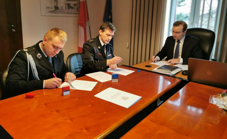 Podpisanie porozumienia w sprawie włączenia OSP Kamieniec Ząbkowicki II do KSRG