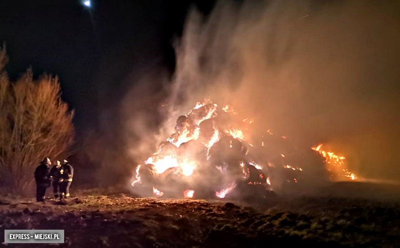 Pożar sterty słomy między Stoszowicami a Przedborową