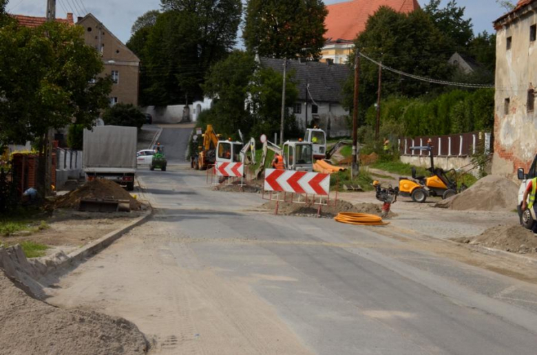 Trwają prace przy kolejnych inwestycjach prowadzonych na terenie gminy Ząbkowice Śląskie