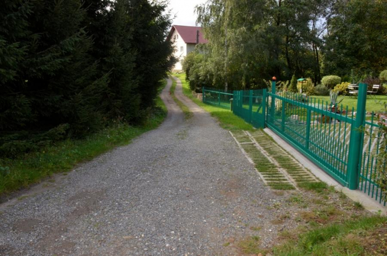 W Pawłowicach i Sieroszowie wyasfaltują drogi dojazdowe do gruntów rolnych