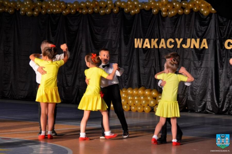 Wakacyjna gala szkoły tańca w Ząbkowicach Śląskich