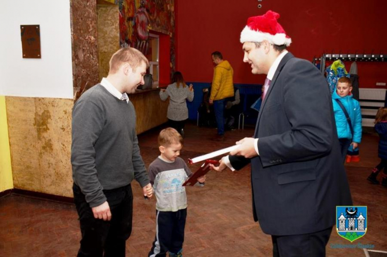 Spotkanie św. Mikołaja z dzieciakami w Ząbkowickim Ośrodku Kultury