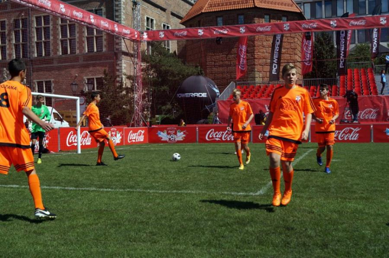 Dziesiąte miejsce w Polsce zajęli uczniowie ząbkowickiego gimnazjum nr 1 w finale turnieju Coca-Cola