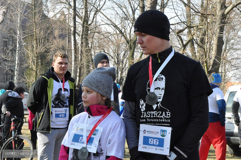 Ponad 200 uczestników pobiegło „Tropem Wilczym” w Ziębicach