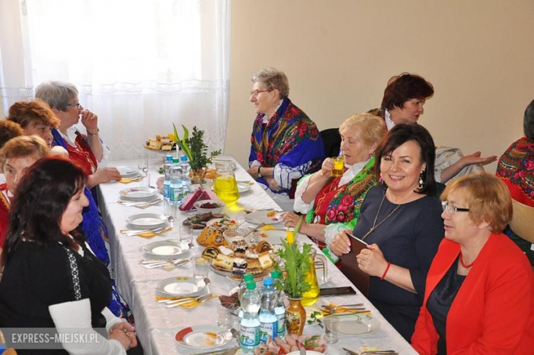 W sobotnie popołudnie mieszkańcy Tarnowa biesiadowali przy wspólnym stole
