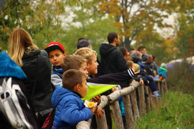 Piknik charytatywny na torze motocrossowym w Ziębicach